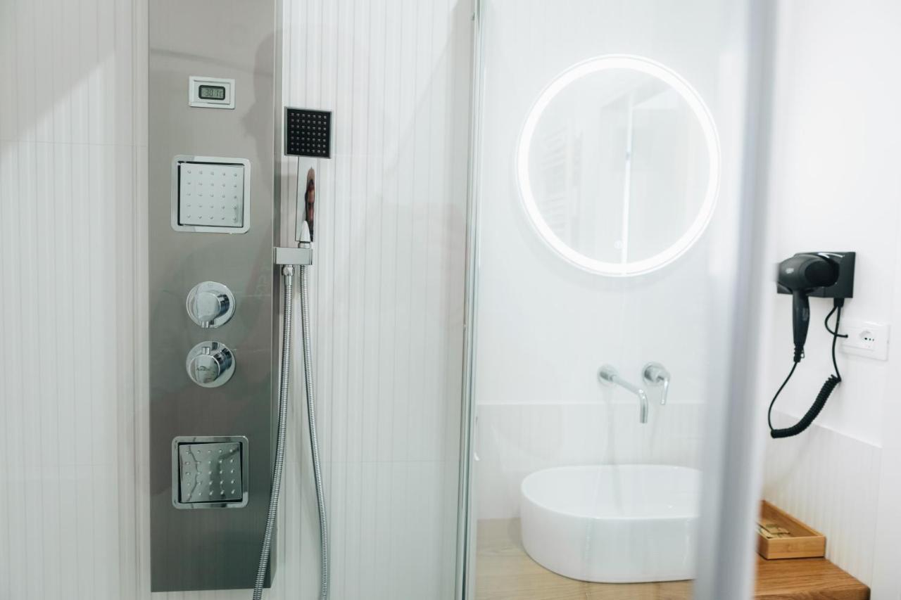 Montesilvano Marina Centoquindici Rooms & Suite מראה חיצוני תמונה