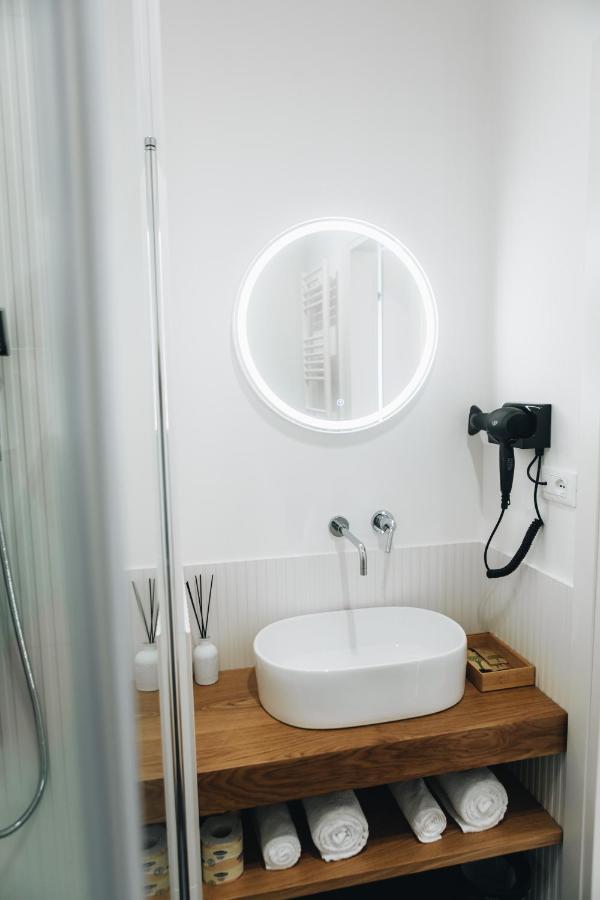 Montesilvano Marina Centoquindici Rooms & Suite מראה חיצוני תמונה