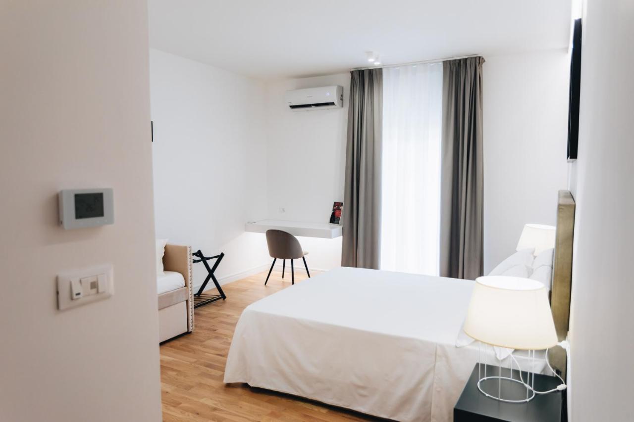 Montesilvano Marina Centoquindici Rooms & Suite מראה חיצוני תמונה