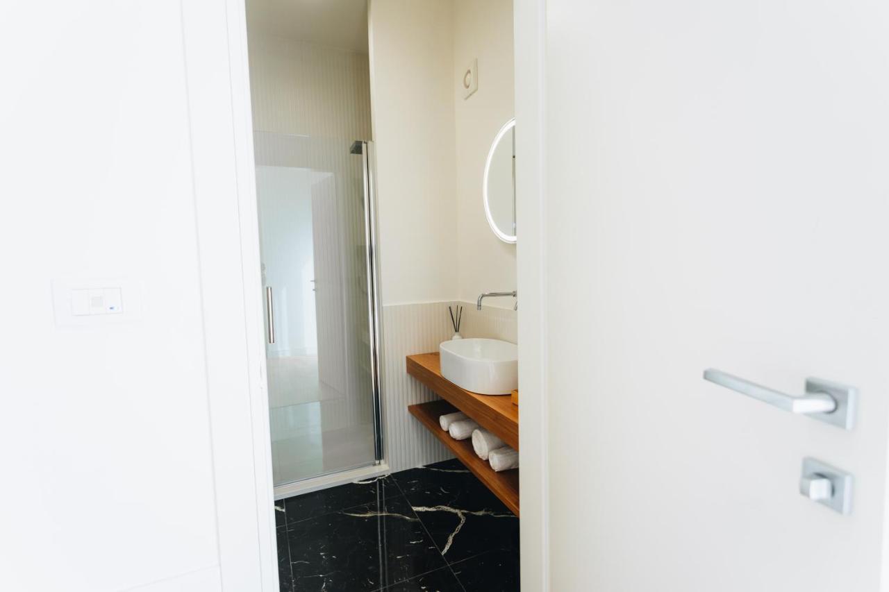 Montesilvano Marina Centoquindici Rooms & Suite מראה חיצוני תמונה