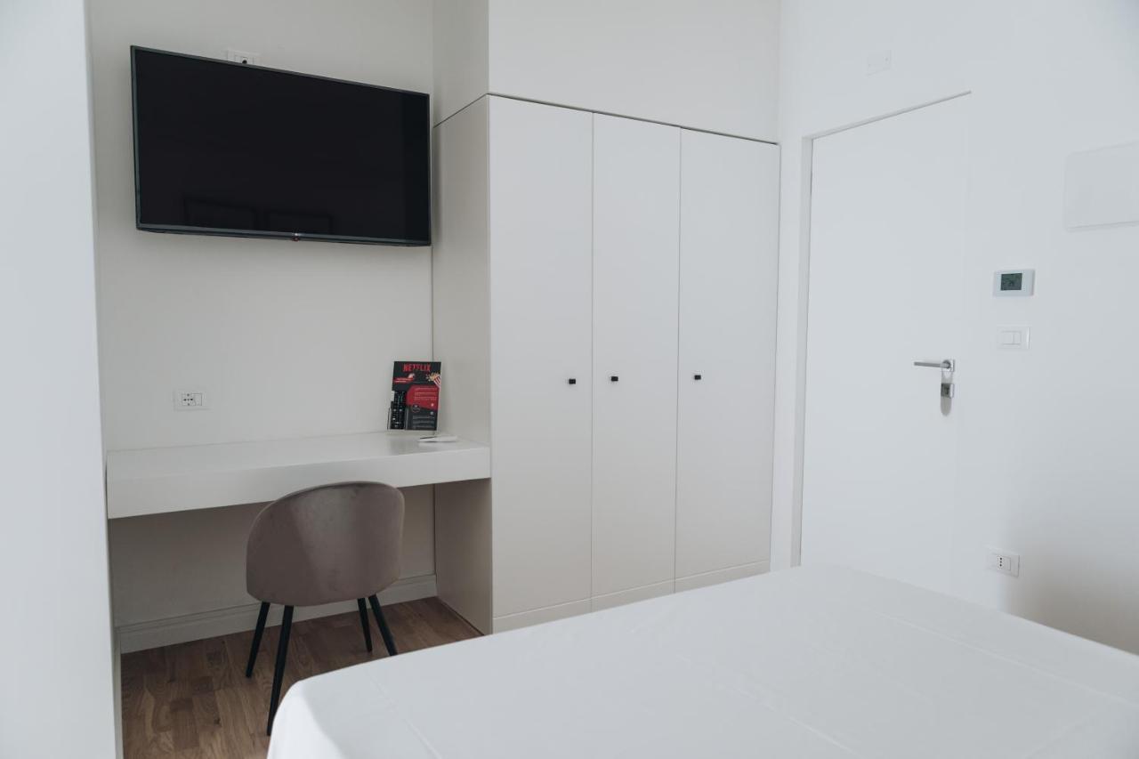 Montesilvano Marina Centoquindici Rooms & Suite מראה חיצוני תמונה